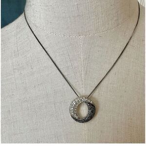 925 Sterling Silver Marcasite Rhinestone Thailand pendant Necklace